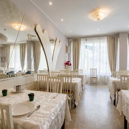 Plaza 3* Габичче-Маре